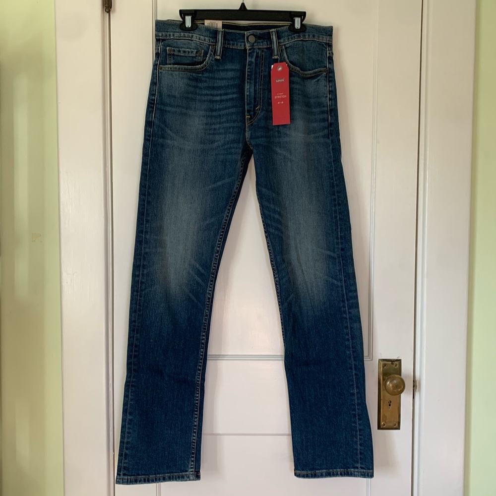 NWT Levi’s 513 Slim Straight with Stretch, 32x34
